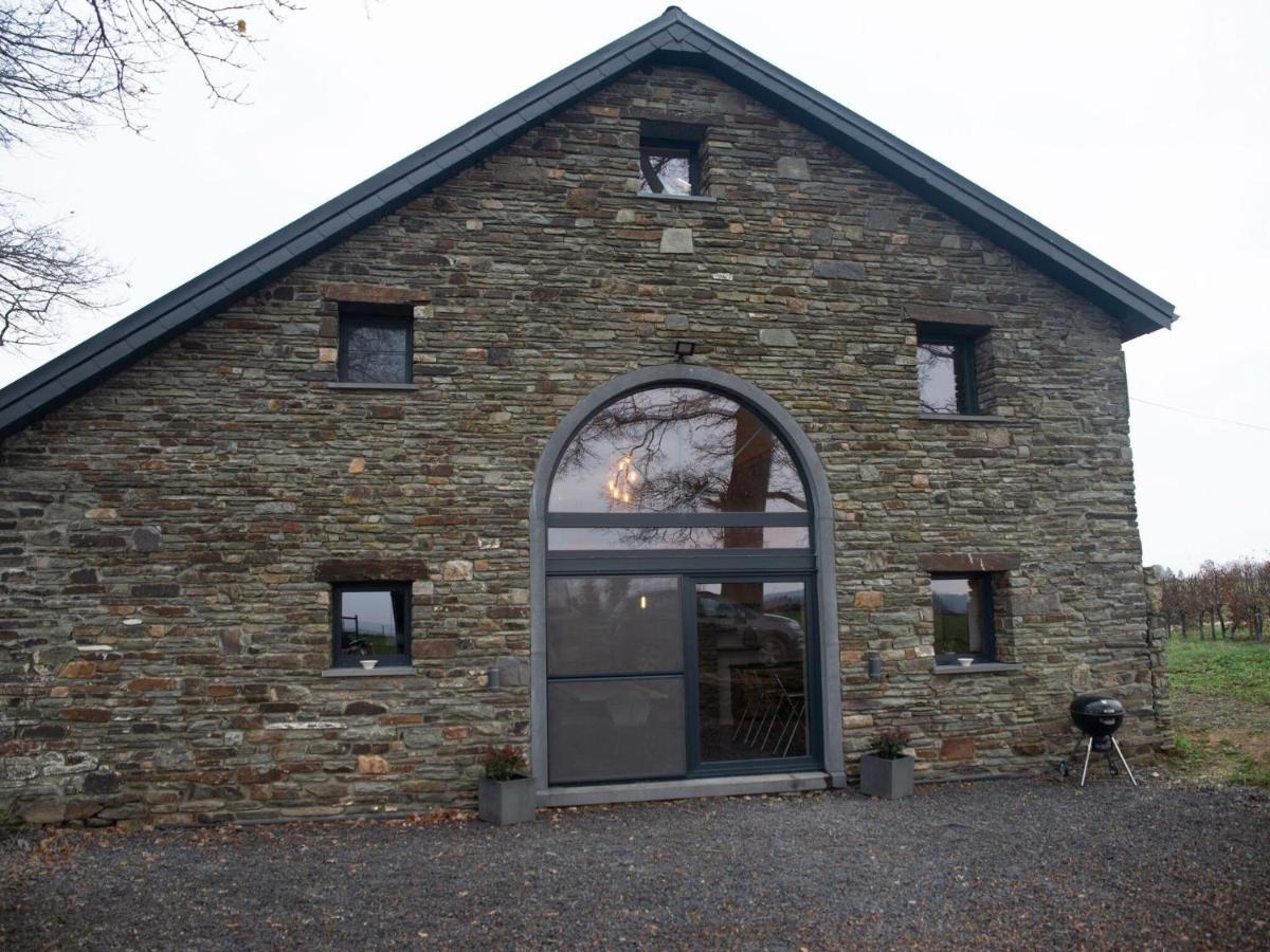 Very Spacious House With Sauna Spa And Countryside Views Гуви Экстерьер фото