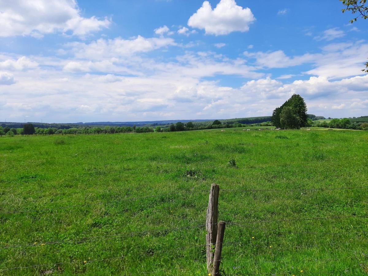 Very Spacious House With Sauna Spa And Countryside Views Гуви Экстерьер фото