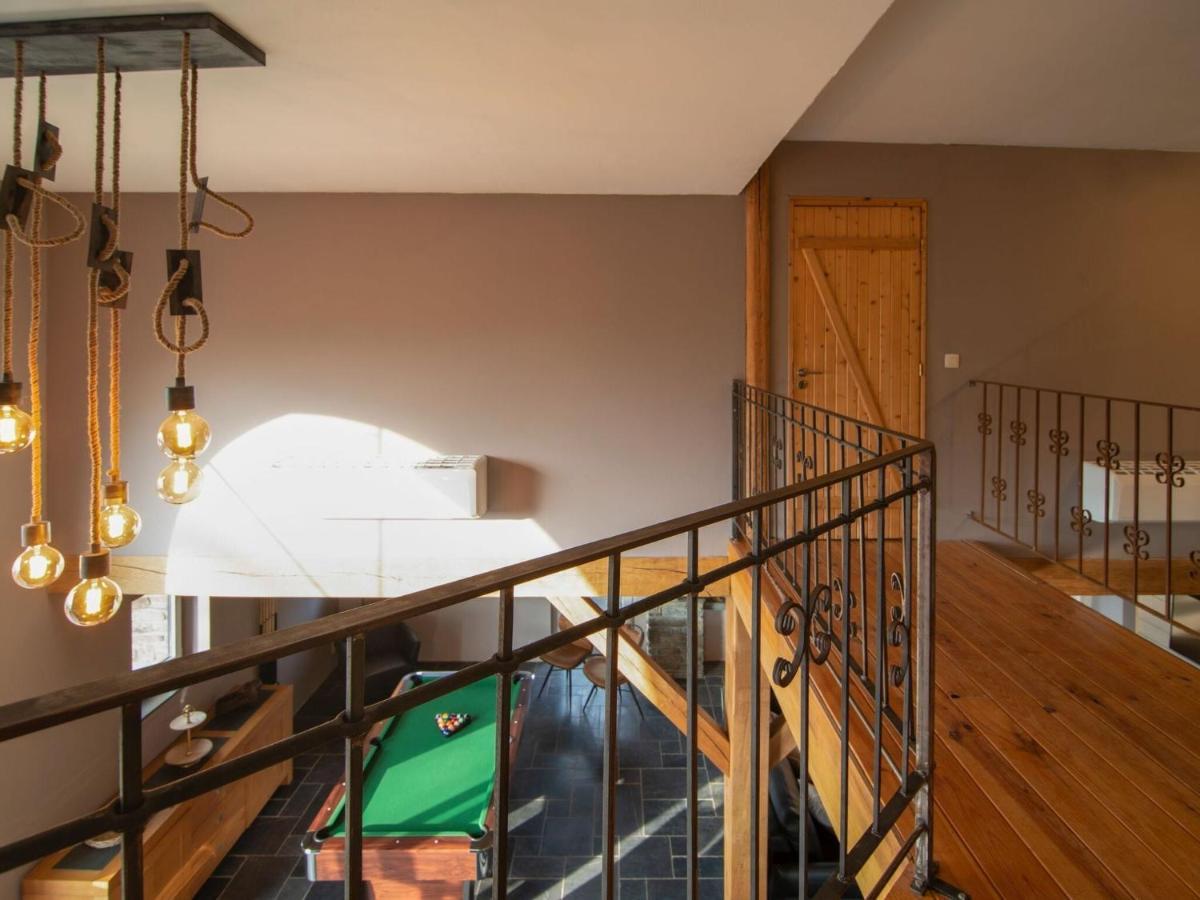 Very Spacious House With Sauna Spa And Countryside Views Гуви Экстерьер фото